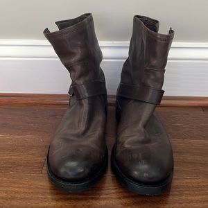 Frye Veronica Short Boots